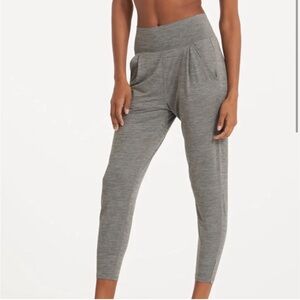 Vuori Lux Pants